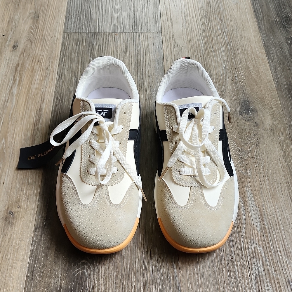 Cream and Black Sneakers - Picture 3 of 13